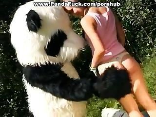 Sexo Salvaje Para Premiar A Un Héroe Panda