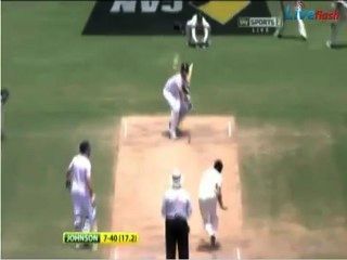Mitchell Johnson Destruye Inglaterra, 7 40, Adelaide Oval, Cenizas 2013.