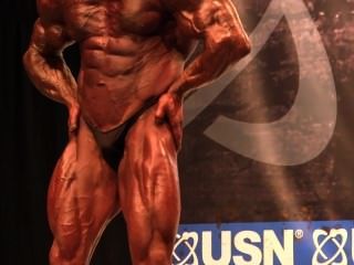 Roedgutted Muscledad Simon Nabba Universo 2014