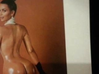 Kim Kardashian Cul Cum Tributo