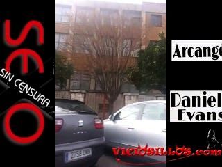 Daniela Evans Y Arcangel Mamada En Coche A Través De Valencia By Viciosillos.com